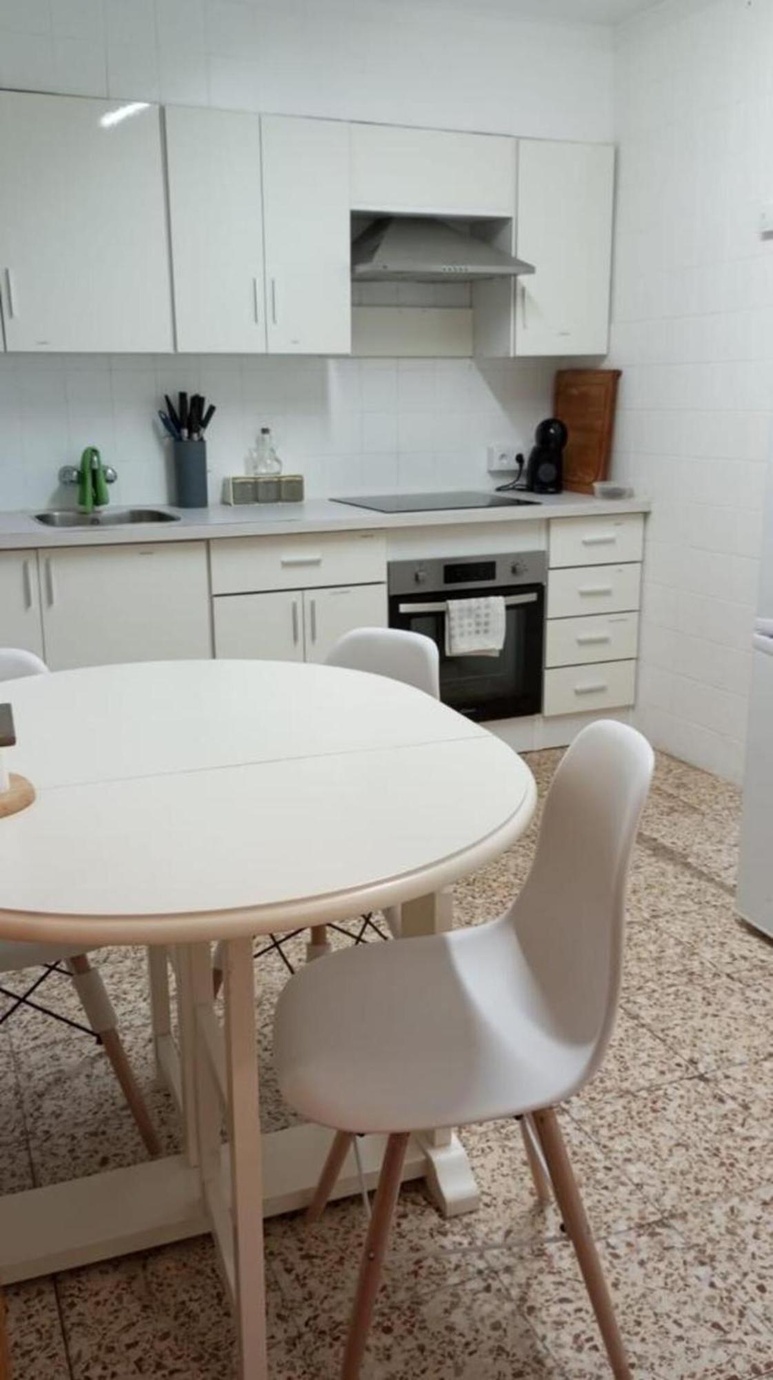 Parra Home Y Garaje, Algemesi Home エクステリア 写真