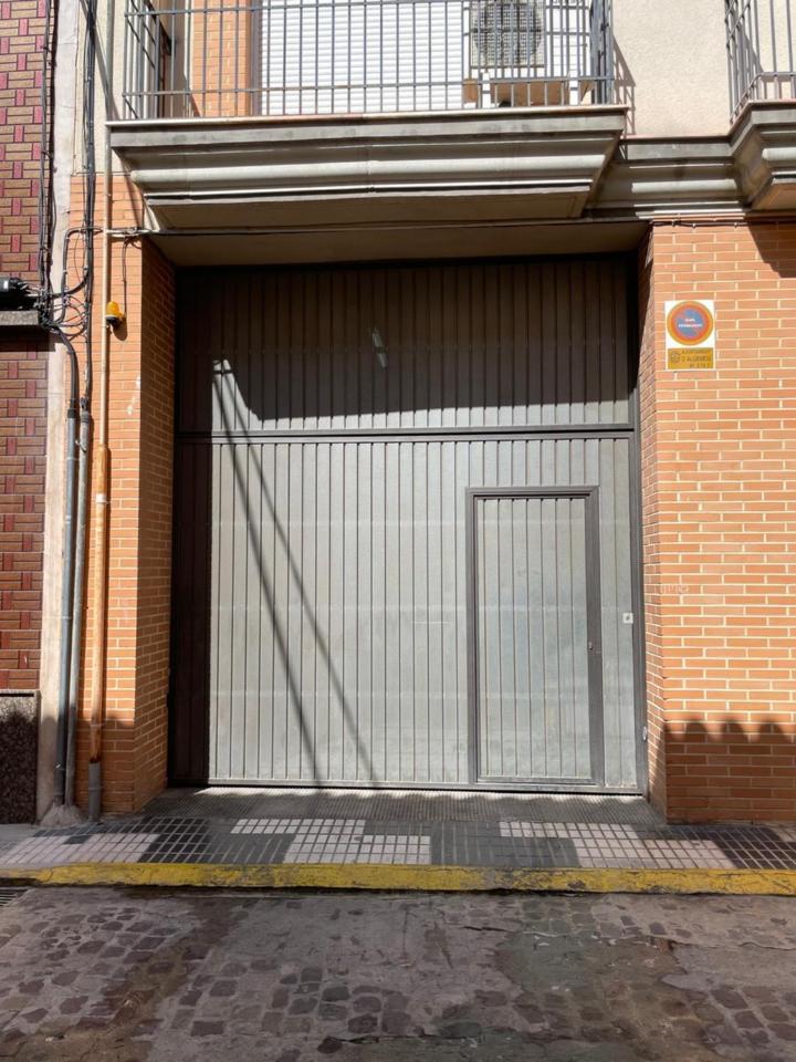 Parra Home Y Garaje, Algemesi Home エクステリア 写真
